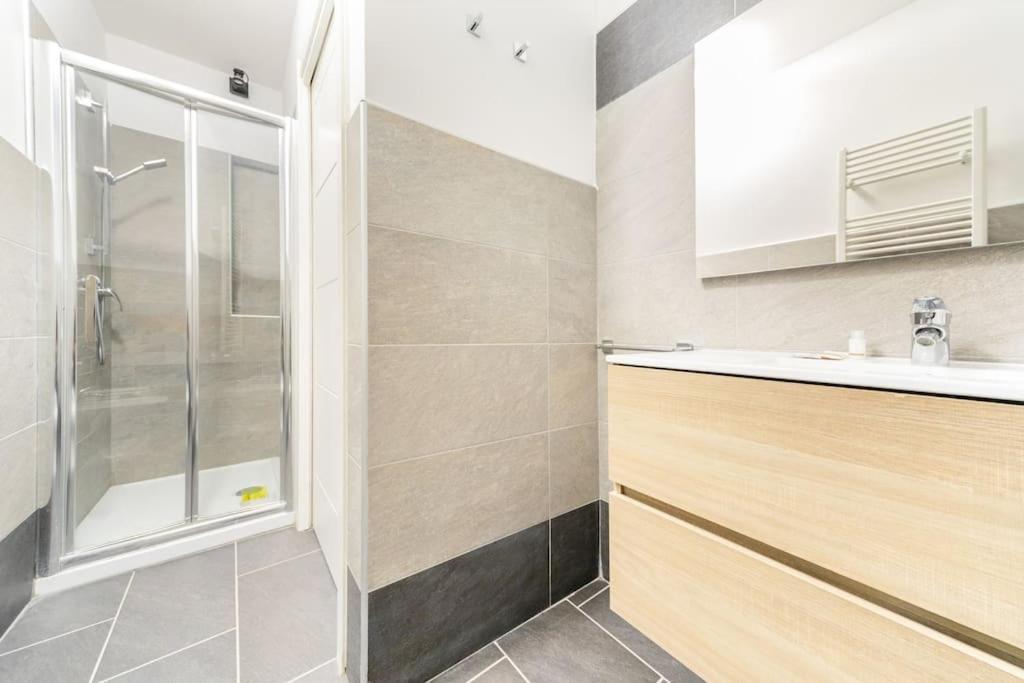 Appartamento Unico A Bologna Con 3 Camere E Parcheggio Gratuito エクステリア 写真
