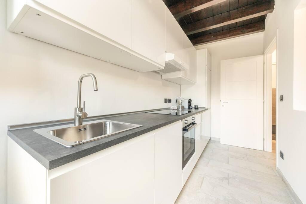 Appartamento Unico A Bologna Con 3 Camere E Parcheggio Gratuito エクステリア 写真