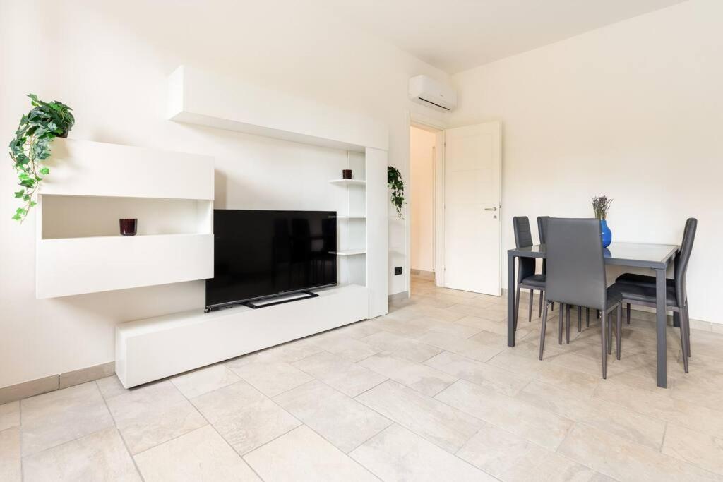 Appartamento Unico A Bologna Con 3 Camere E Parcheggio Gratuito エクステリア 写真