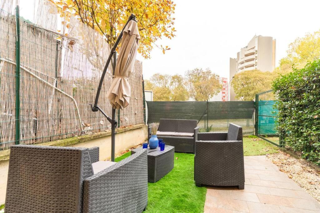 Appartamento Unico A Bologna Con 3 Camere E Parcheggio Gratuito エクステリア 写真